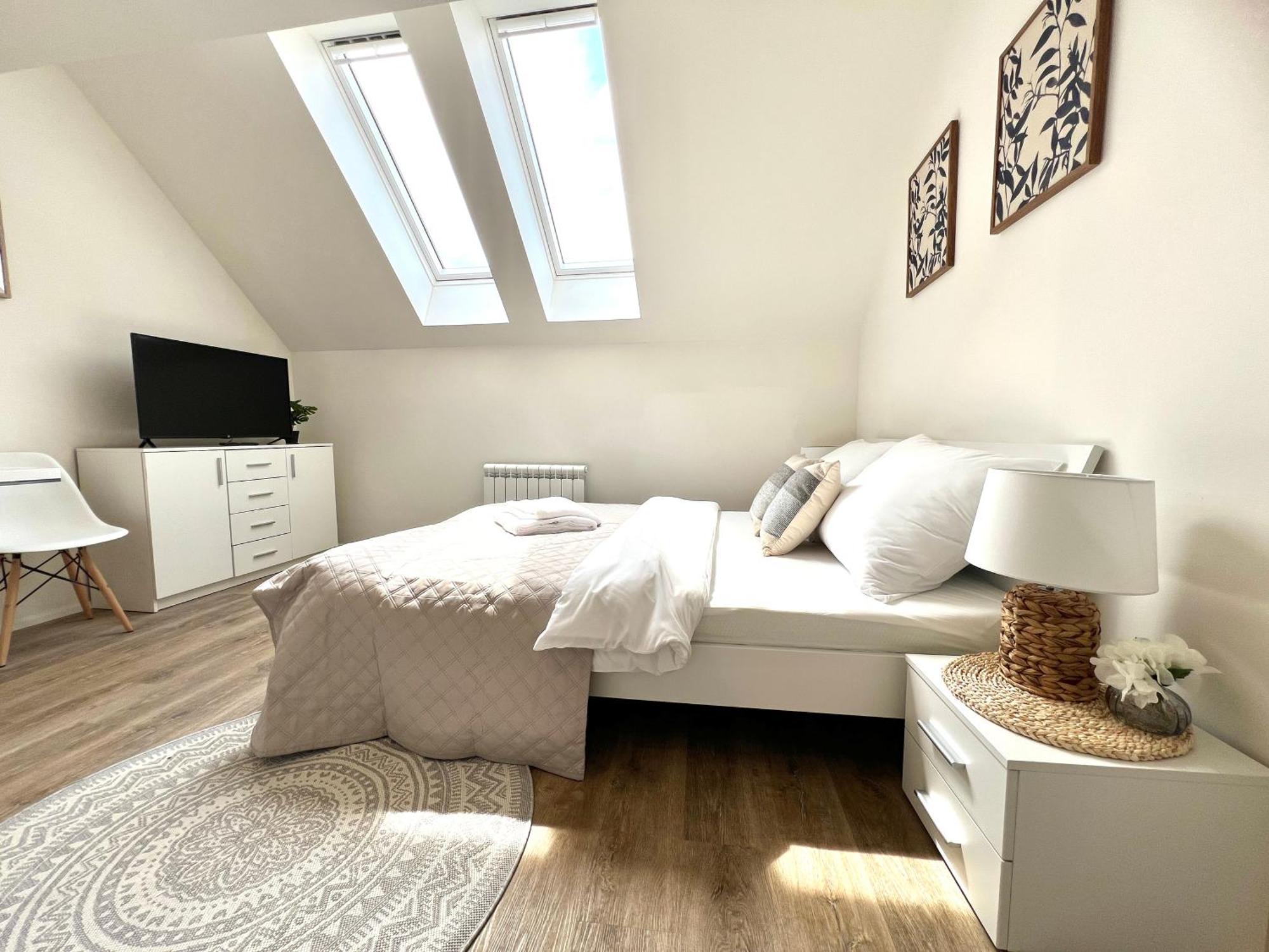 Treetess City Centre Prague Apartments Экстерьер фото